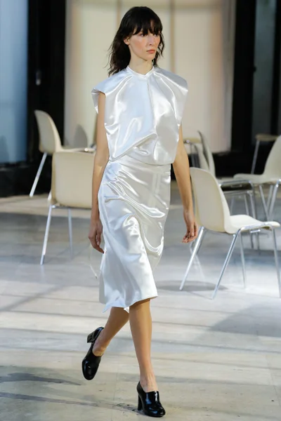 Look 1